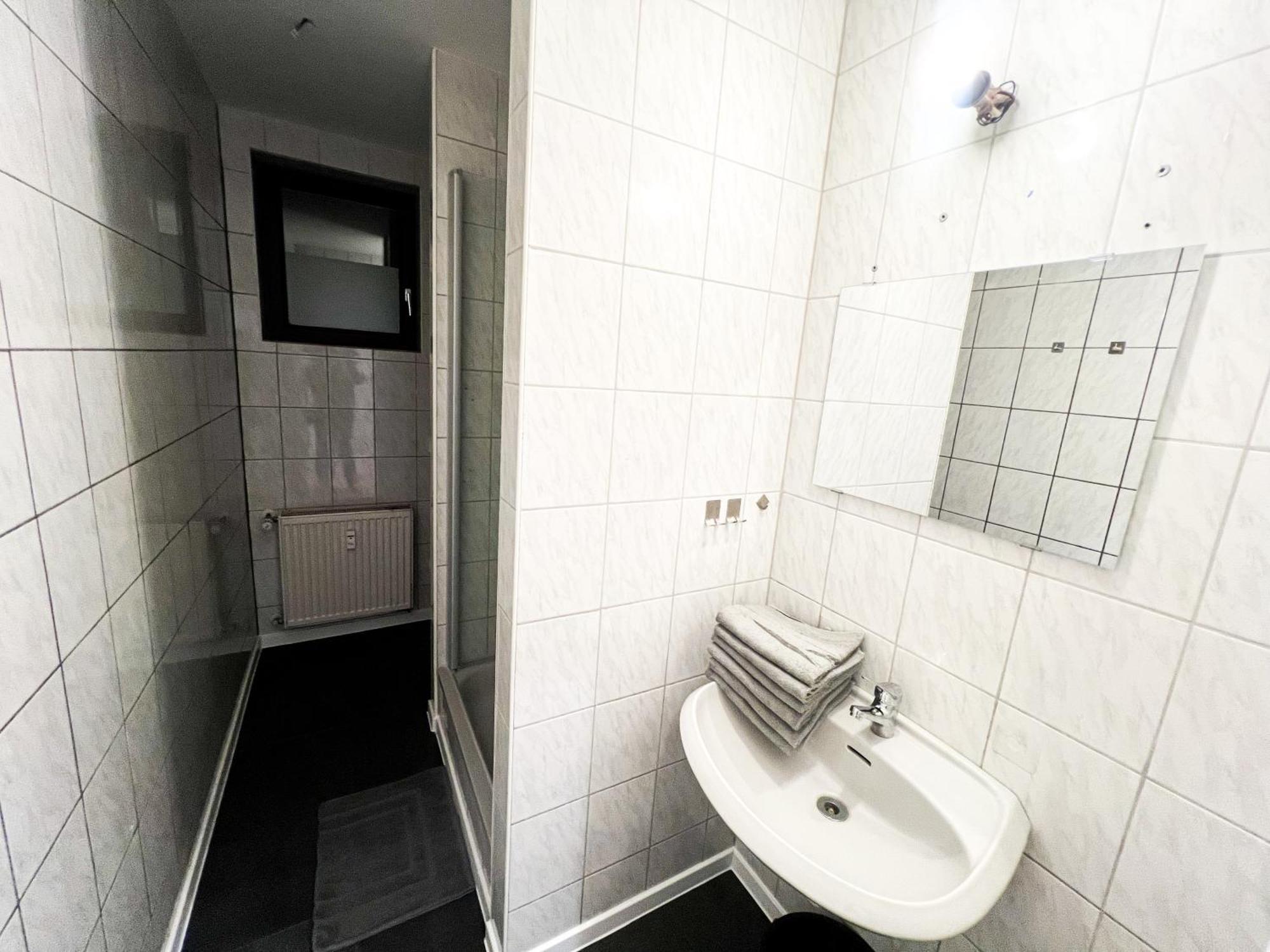 Апартаменты Krefeld House - 20 Min To Dus Airport & Messe Экстерьер фото